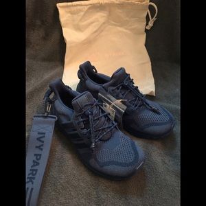 ***SOLD***IVP ULTRABOOST OG "Ivy Park" Night Marine Mens 10/Womens 11